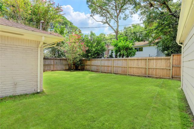 14035 Myrtlea Drive, Houston, TX 77079