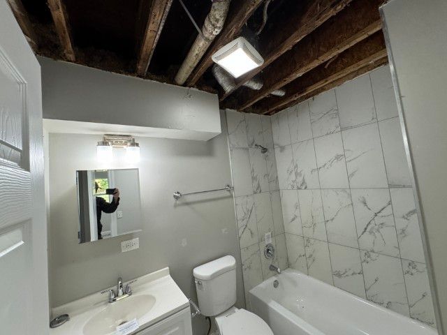 54 Mionske Drive, Lake Zurich, IL 60047