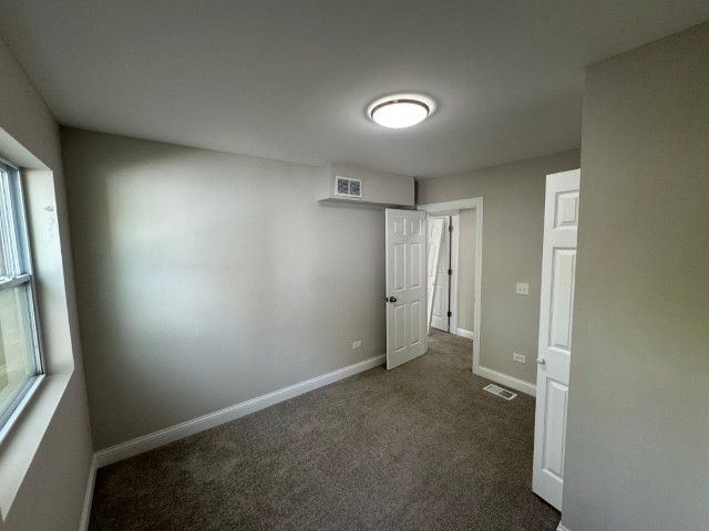 54 Mionske Drive, Lake Zurich, IL 60047