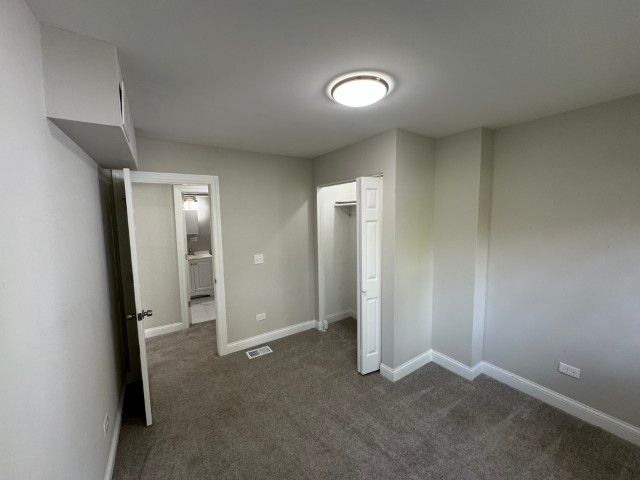 54 Mionske Drive, Lake Zurich, IL 60047