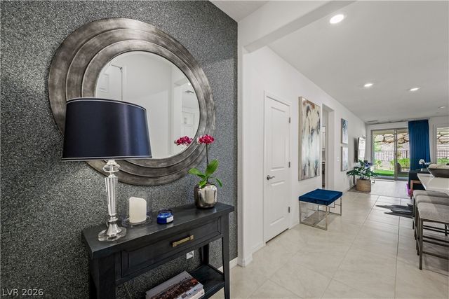69 Stone Bluff Lane, Henderson, NV 89011