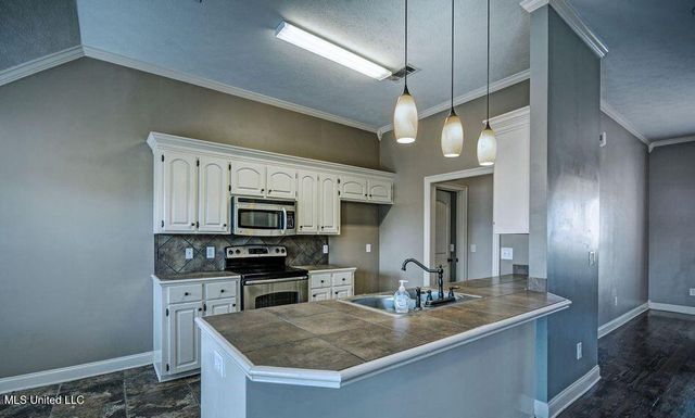 121 Millhouse Drive, Madison, MS 39110