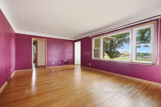 1918 Delaware Avenue, West Saint Paul, MN 55118