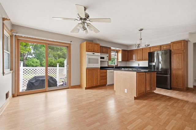 1918 Delaware Avenue, West Saint Paul, MN 55118
