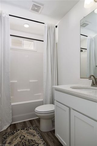 2938 Lashmit Drive, Winston-salem, NC 27103