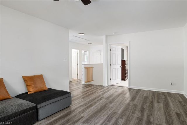 2938 Lashmit Drive, Winston-salem, NC 27103