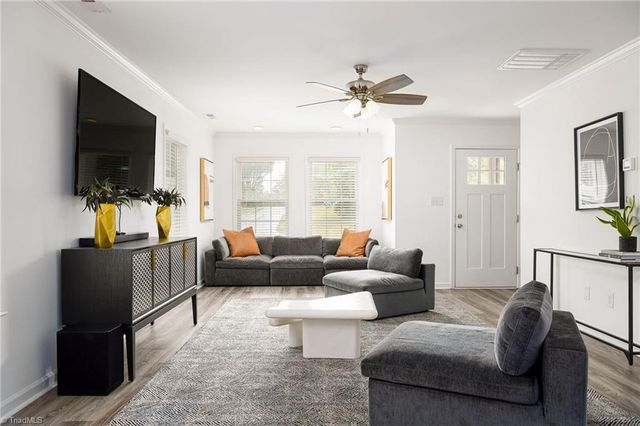 2938 Lashmit Drive, Winston-salem, NC 27103