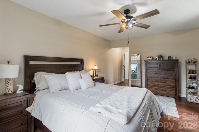 6060 Lineberger Road, Sherrills Ford, NC 28673