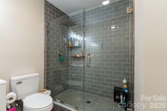 6060 Lineberger Road, Sherrills Ford, NC 28673