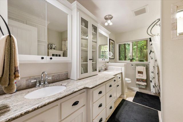 15188 N Bloomfield Rd, Nevada City, CA 95959