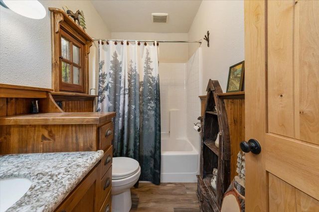 15188 N Bloomfield Rd, Nevada City, CA 95959