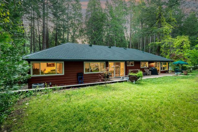 15188 N Bloomfield Rd, Nevada City, CA 95959