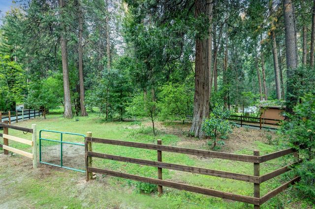 15188 N Bloomfield Rd, Nevada City, CA 95959