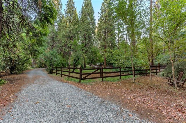 15188 N Bloomfield Rd, Nevada City, CA 95959