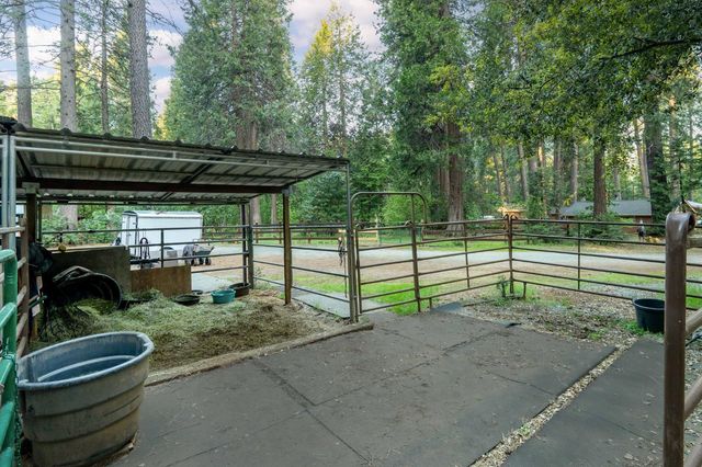15188 N Bloomfield Rd, Nevada City, CA 95959