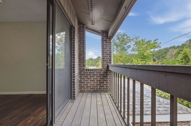 88 Bailey St 88, Stoughton, MA 02072