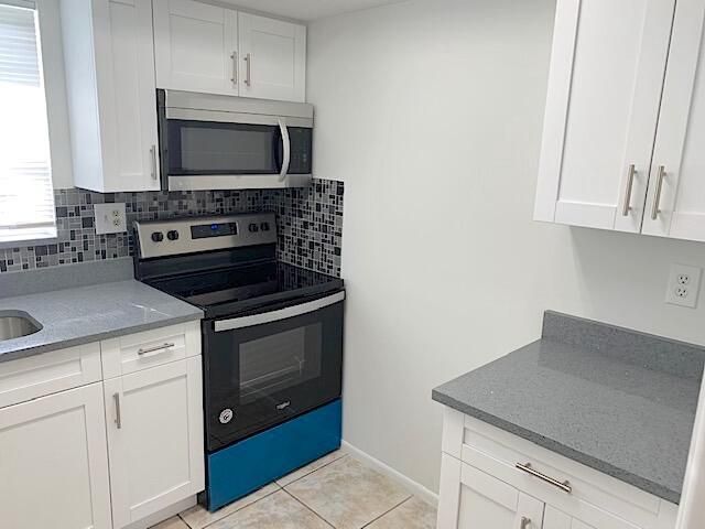 2667 Emory Dr Drive W H, West Palm Beach, FL 33415