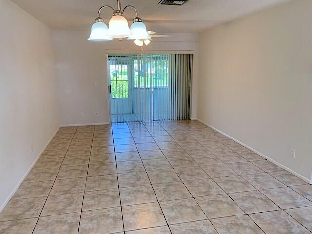 2667 Emory Dr Drive W H, West Palm Beach, FL 33415
