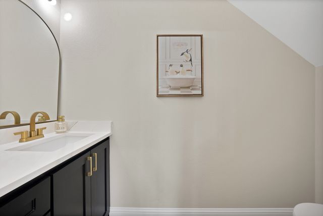 817 Stamps Avenue, Fort Worth, TX 76114