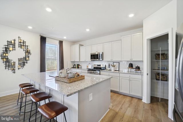 5442 NEWPORT CIR, White Plains, MD 20695