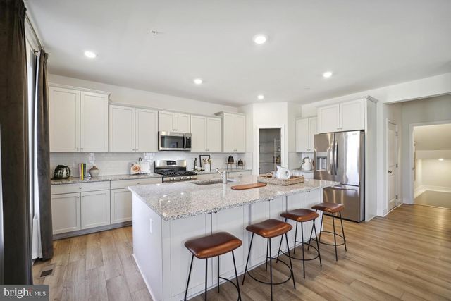 5442 NEWPORT CIR, White Plains, MD 20695