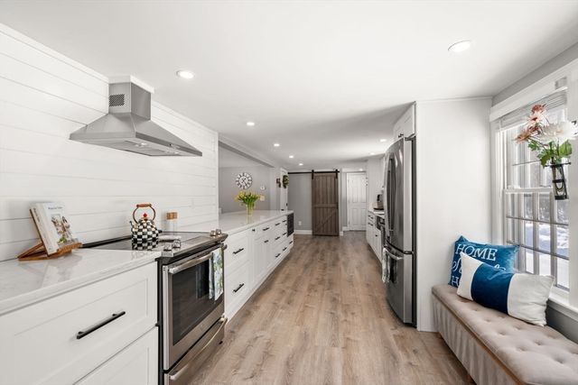 738 Whiting St, Hanover, MA 02339