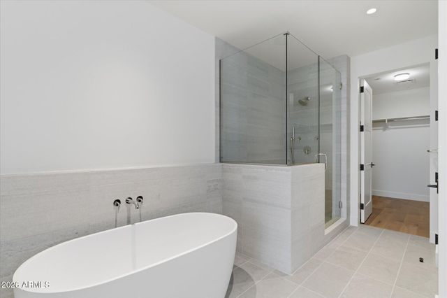 4849 N CAMELBACK RIDGE Drive A404, Scottsdale, AZ 85251