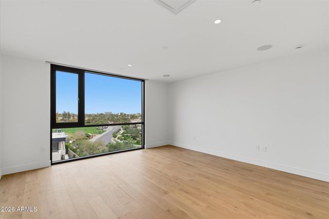 4849 N CAMELBACK RIDGE Drive A404, Scottsdale, AZ 85251