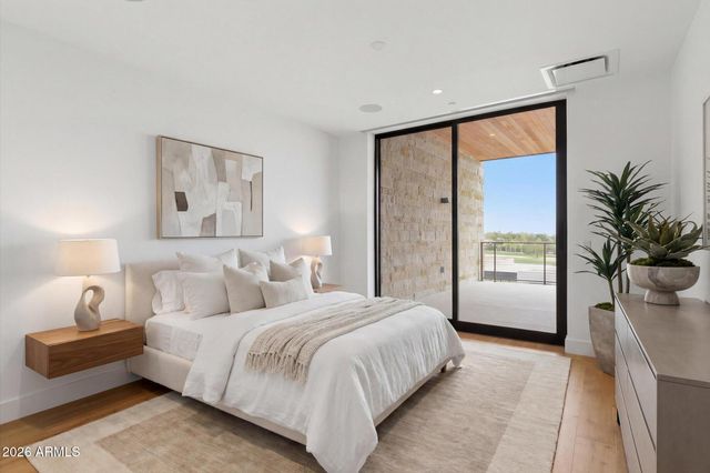 4849 N CAMELBACK RIDGE Drive A404, Scottsdale, AZ 85251