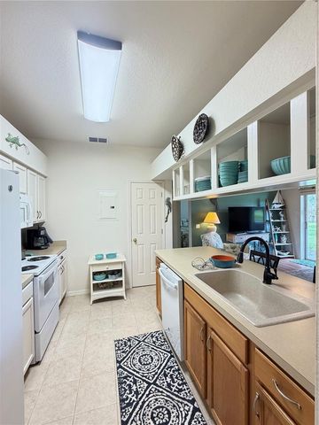 802 EAGLE POND DRIVE 802, Winter Haven, FL 33884