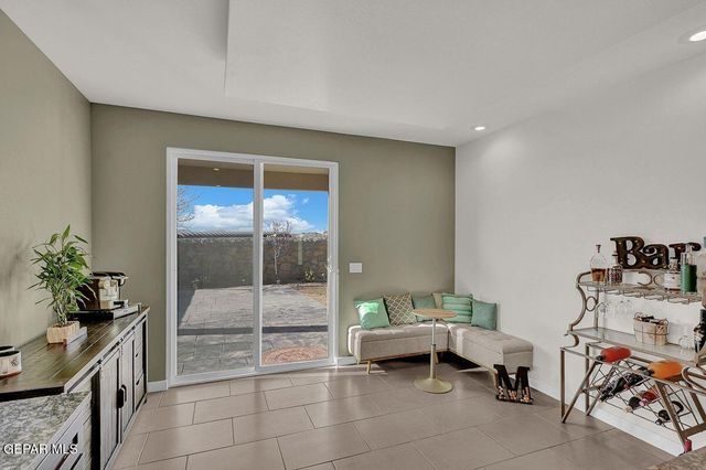 153 VIA ROJAS Drive, Horizon City, TX 79928