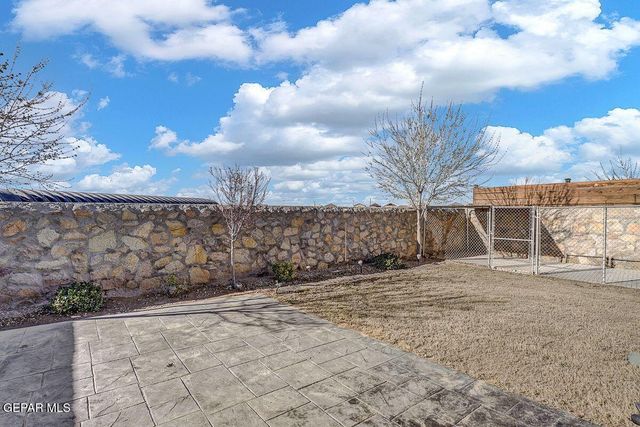 153 VIA ROJAS Drive, Horizon City, TX 79928