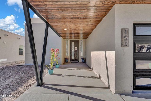 153 VIA ROJAS Drive, Horizon City, TX 79928