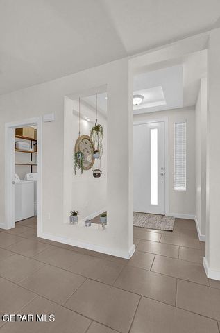 153 VIA ROJAS Drive, Horizon City, TX 79928