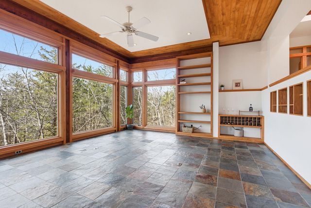 11970 S RTE N, Columbia, MO 65203