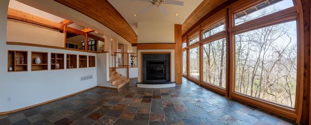 11970 S RTE N, Columbia, MO 65203