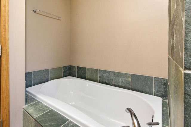 11970 S RTE N, Columbia, MO 65203