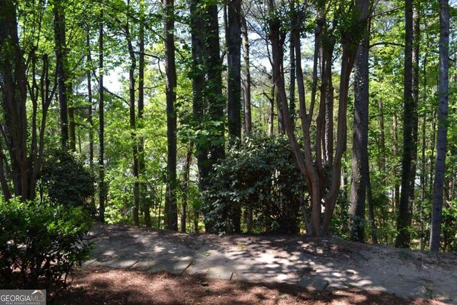 5066 Woodridge Way, Tucker, GA 30084