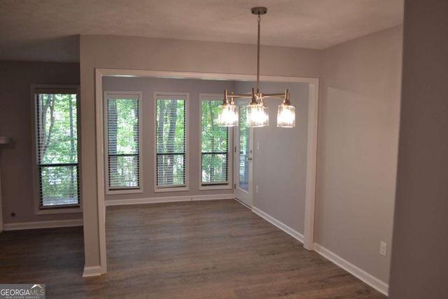 5066 Woodridge Way, Tucker, GA 30084