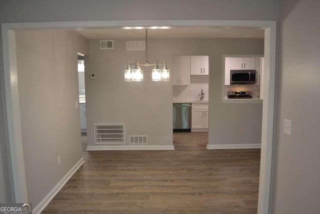 5066 Woodridge Way, Tucker, GA 30084