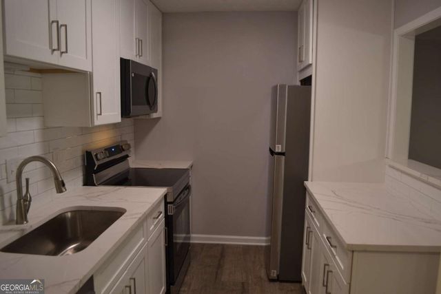 5066 Woodridge Way, Tucker, GA 30084