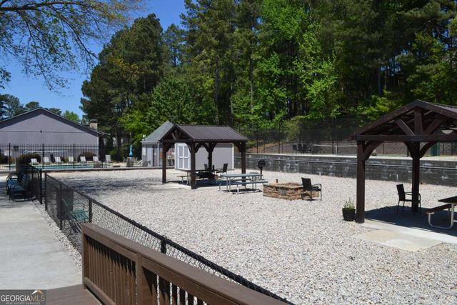 5066 Woodridge Way, Tucker, GA 30084