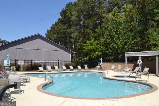 5066 Woodridge Way, Tucker, GA 30084