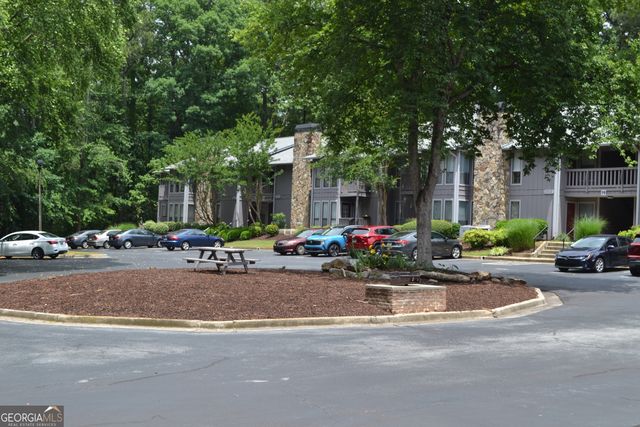 5066 Woodridge Way, Tucker, GA 30084