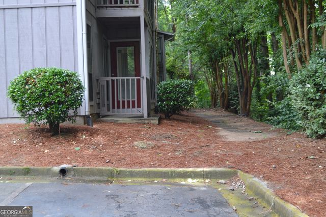 5066 Woodridge Way, Tucker, GA 30084
