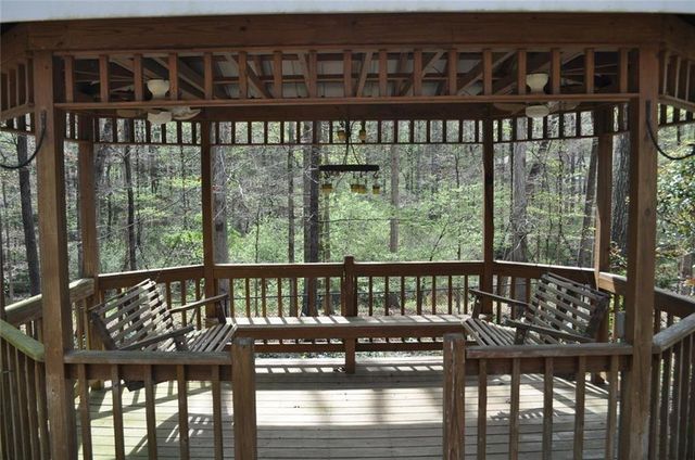 731 Hidden Lakes Trail, Jefferson, GA 30549