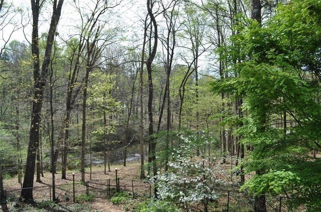 731 Hidden Lakes Trail, Jefferson, GA 30549