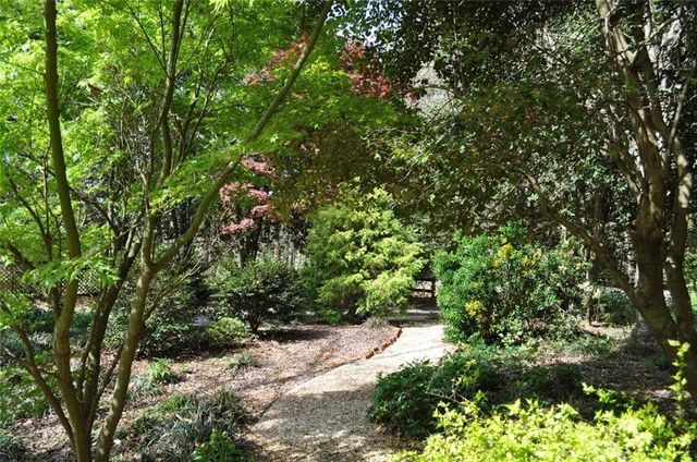 731 Hidden Lakes Trail, Jefferson, GA 30549