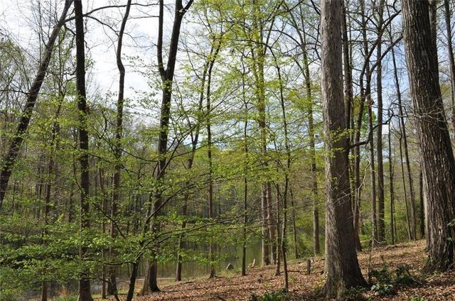 731 Hidden Lakes Trail, Jefferson, GA 30549