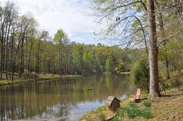 731 Hidden Lakes Trail, Jefferson, GA 30549